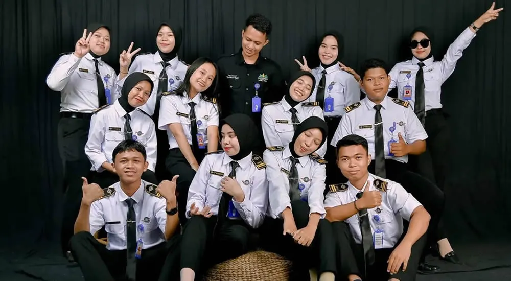 staff airlines